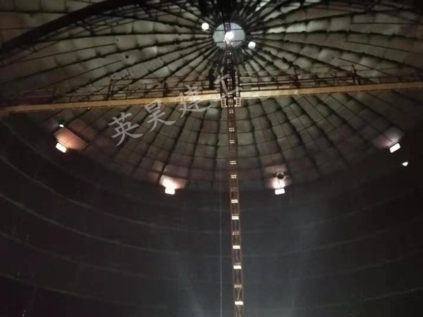 儲(chǔ)罐內(nèi)壁升降作業(yè)平臺(tái)1